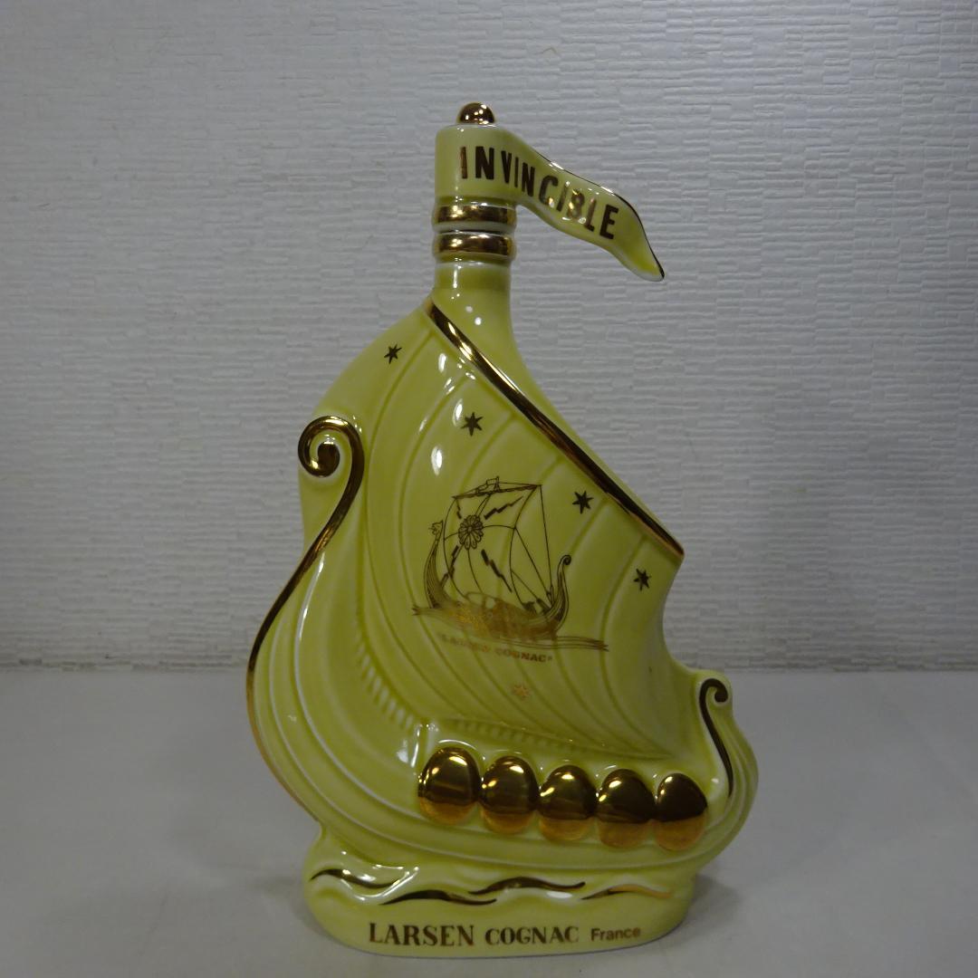 Larsen Invincible ブランデー 船型ボトル 3本