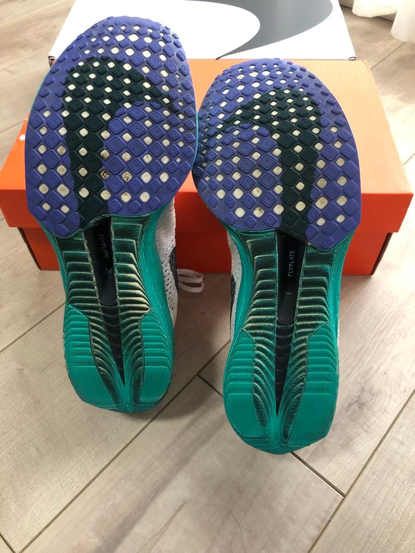 25cm ナイキズームＸヴェイパーフライネクスト％３　メンズ　箱あり