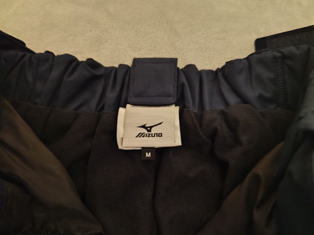 Mizuno スキーウェア ブレスサーモ Mサイズ ホワイト/ネイビー