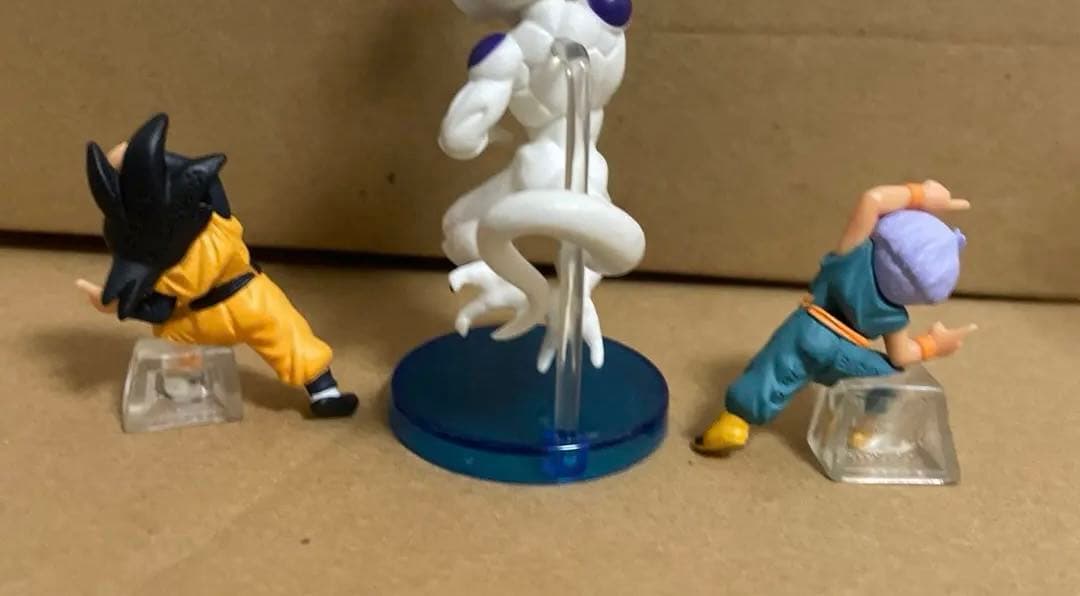 ドラゴンボール　悟天　トランクス　ミニフィギュア