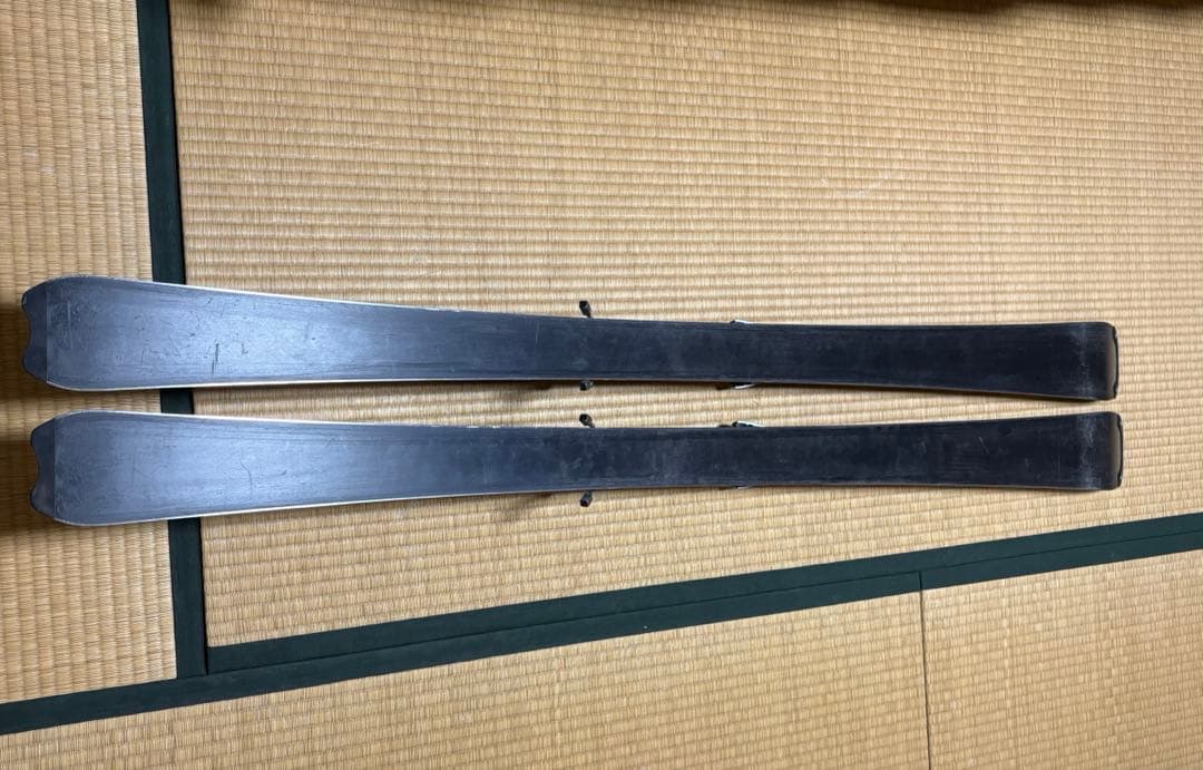 Salomon スキー板　155センチ