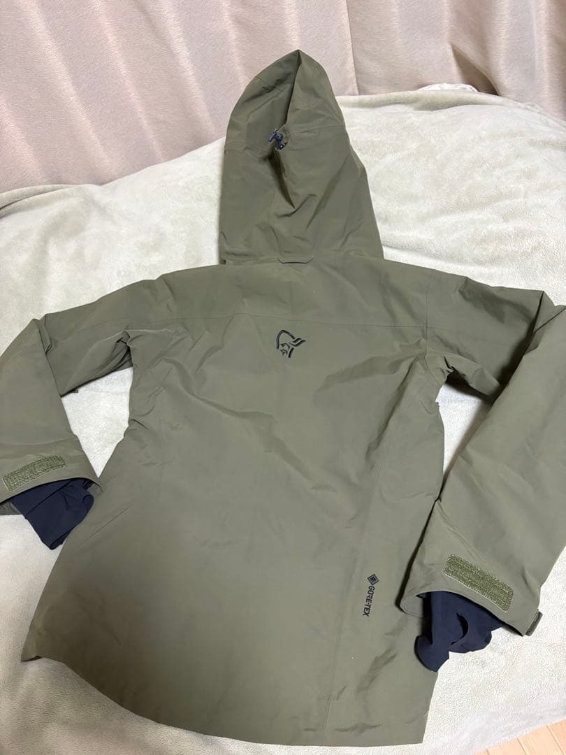 NORRONA ノローナ　Gore-tex ジャケット