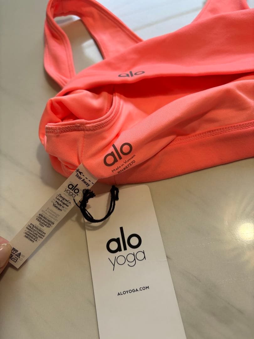 【新品未使用】aloyoga トップス　レギンス　上下セット