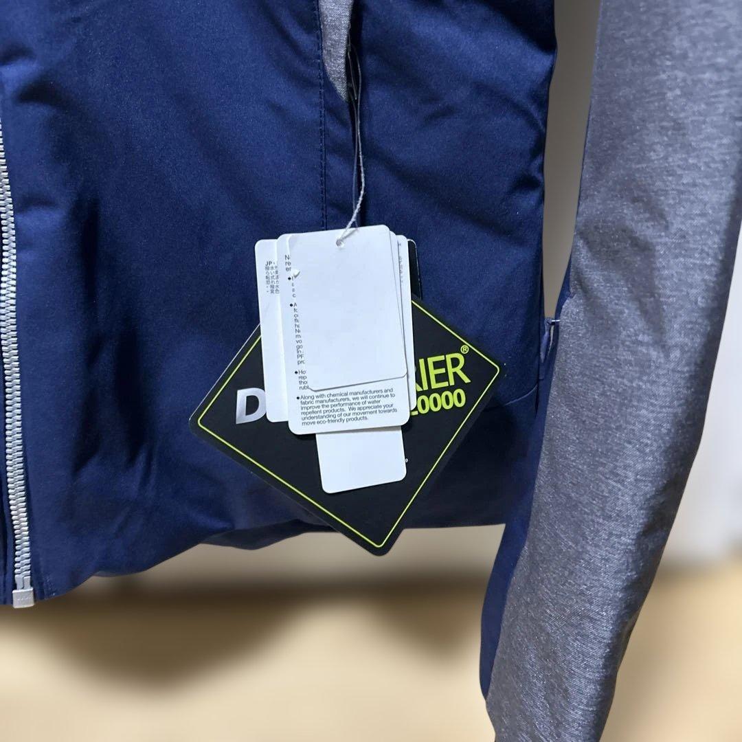 新品半額以下★Phenix スキーウェア L 定価41,800円フェニックス