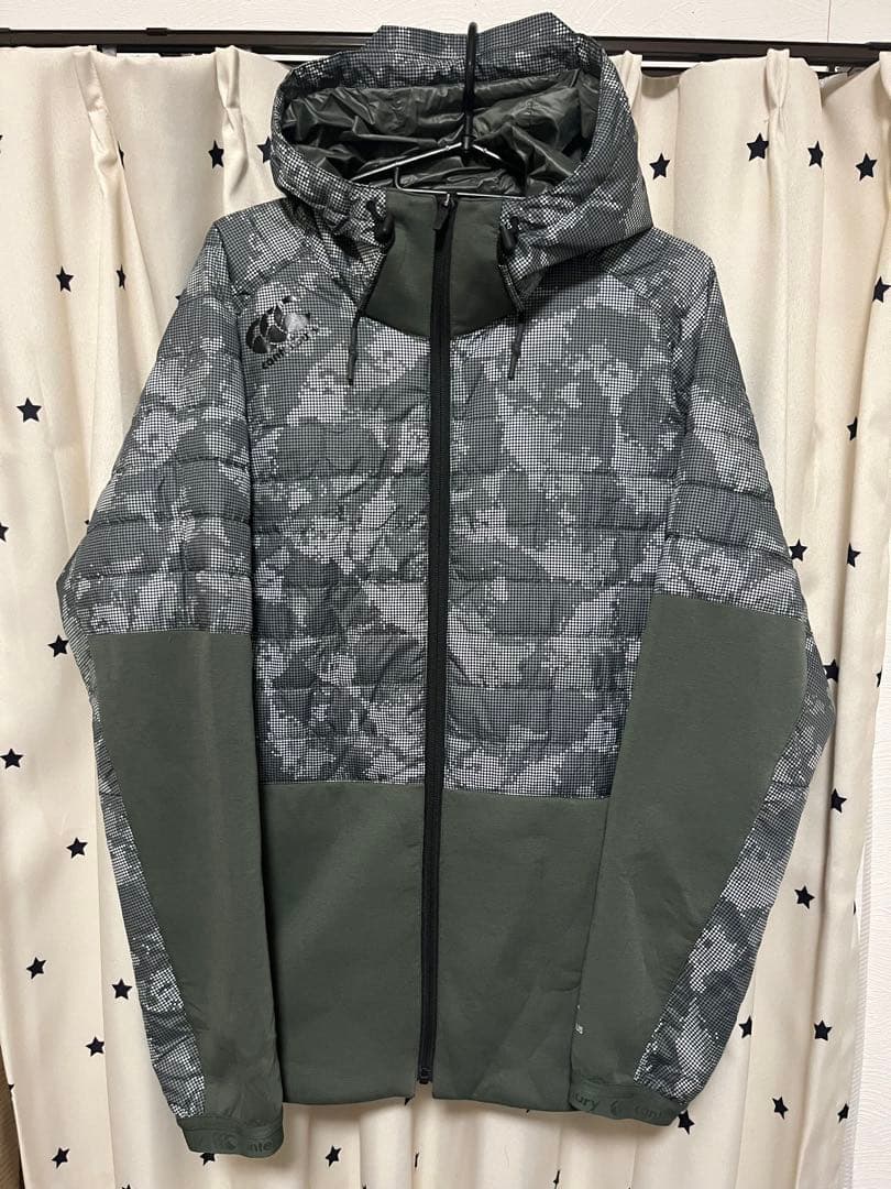 Canterbury カンタベリー クイーンズインサレーションジャケット