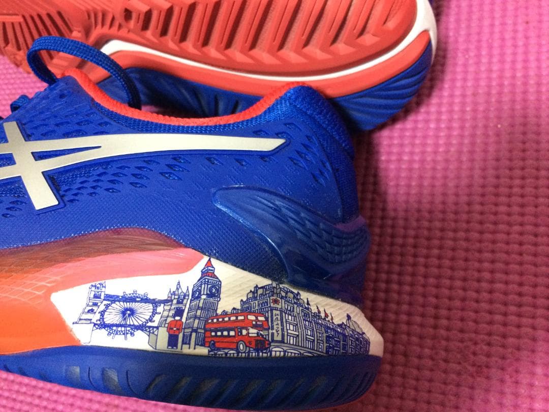 アシックスゲルレゾリューション9　LIMITED EDITION 青×赤ロンドン