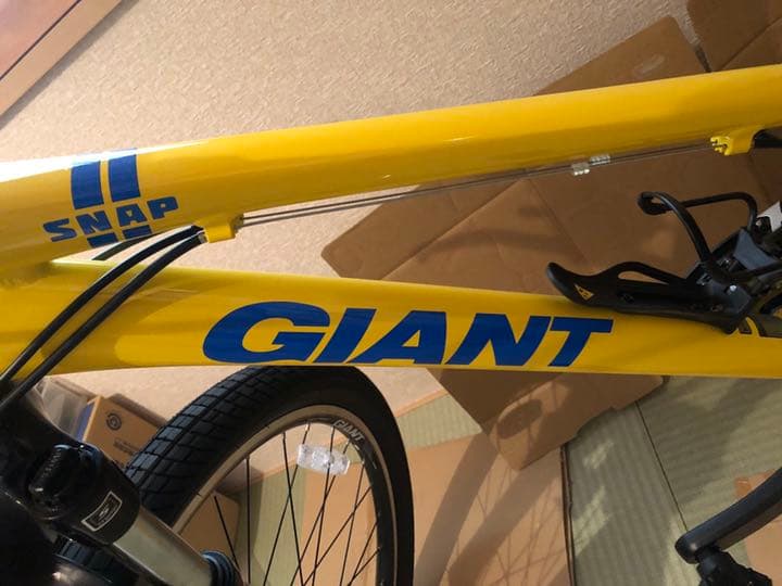 埼玉北部　直接引取り　　美品　ジャイアント