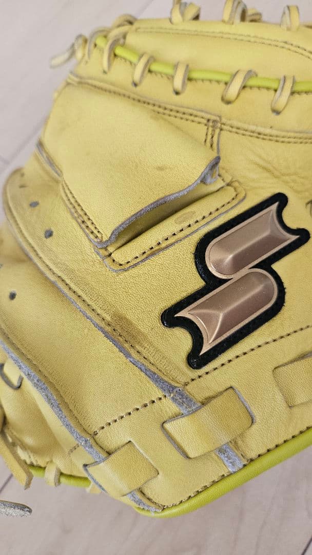 イエロー キャッチャーミット