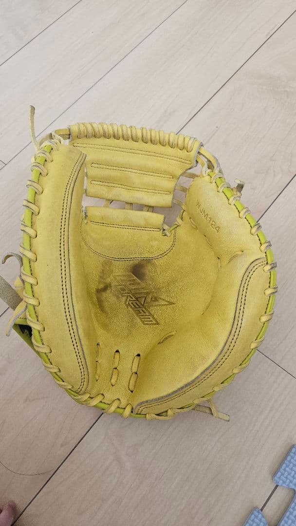 イエロー キャッチャーミット