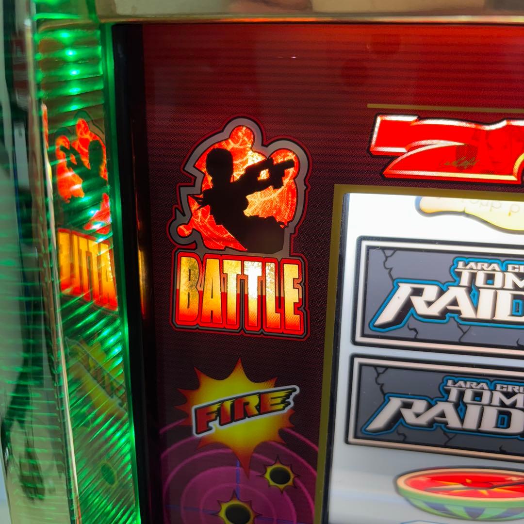 スロット実機　4号機　トゥームレイダー　レアパネル　ララ