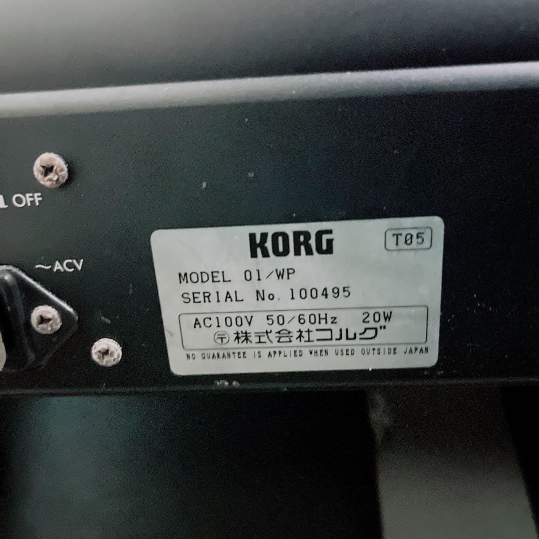 KORG コルグ　シンセサイザー　01/W pro ハードケース付き　N1438