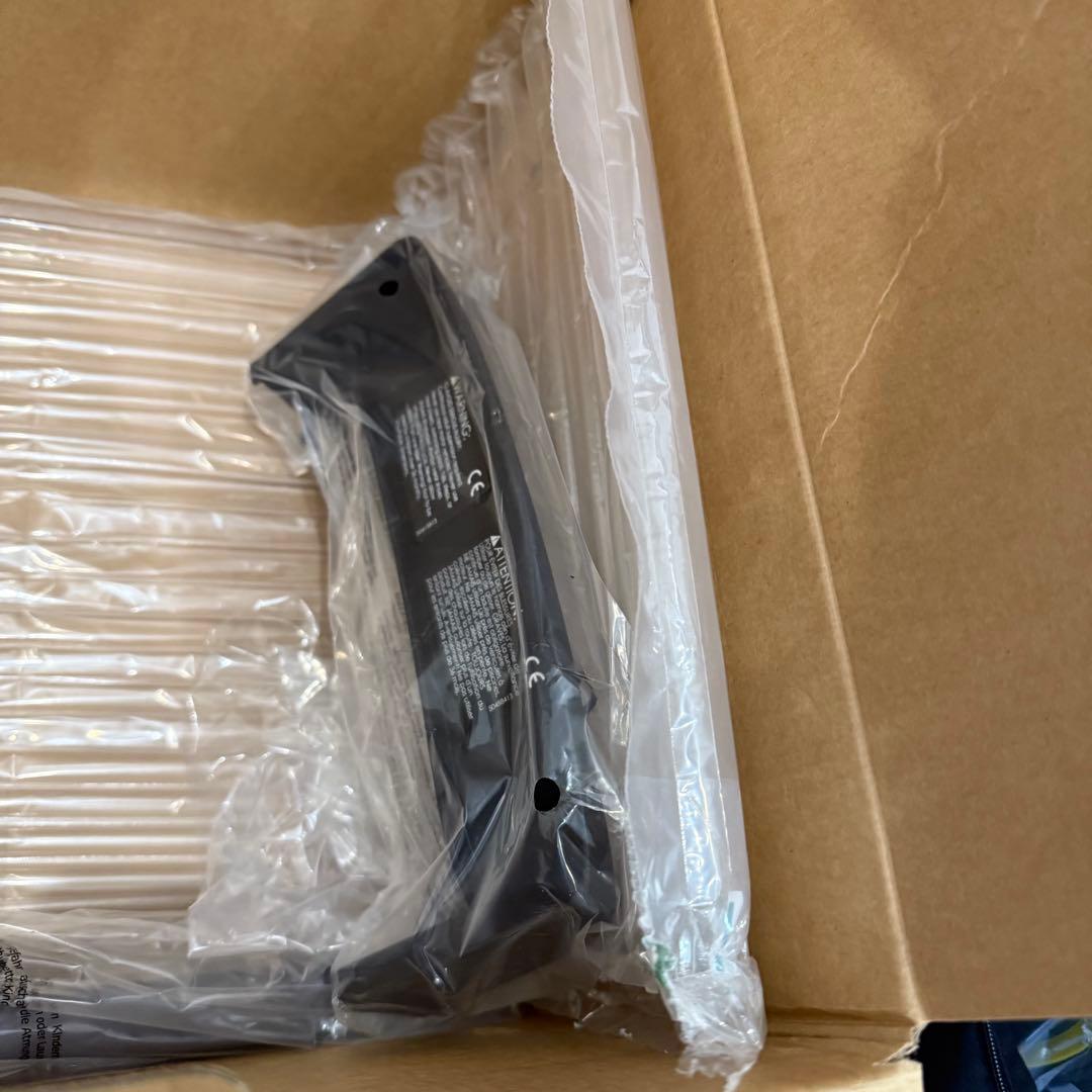 【新品】doona Liki Trike S5 折りたたみ三輪車　キッズ　子供