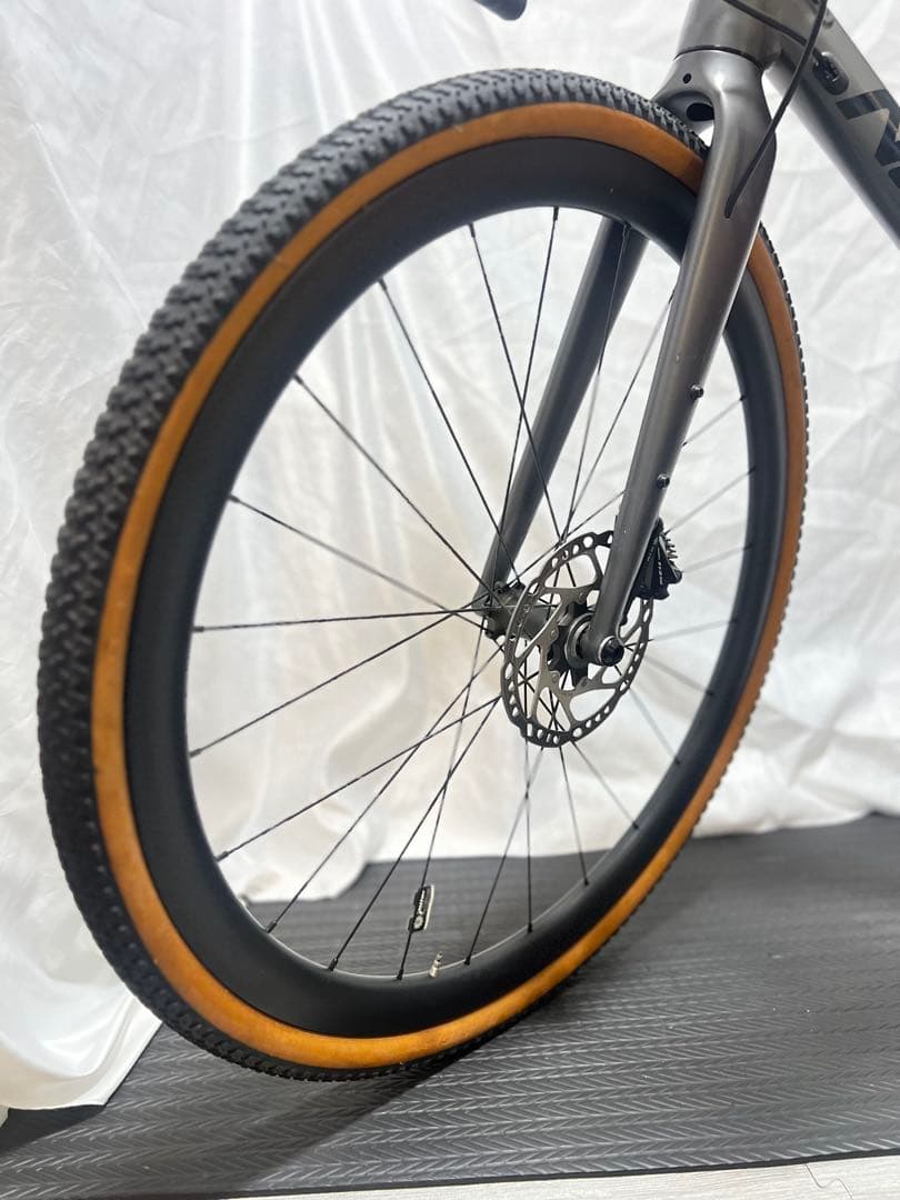 NESTO GAVEL KING グラベル カスタム多数105 カーボンホイール
