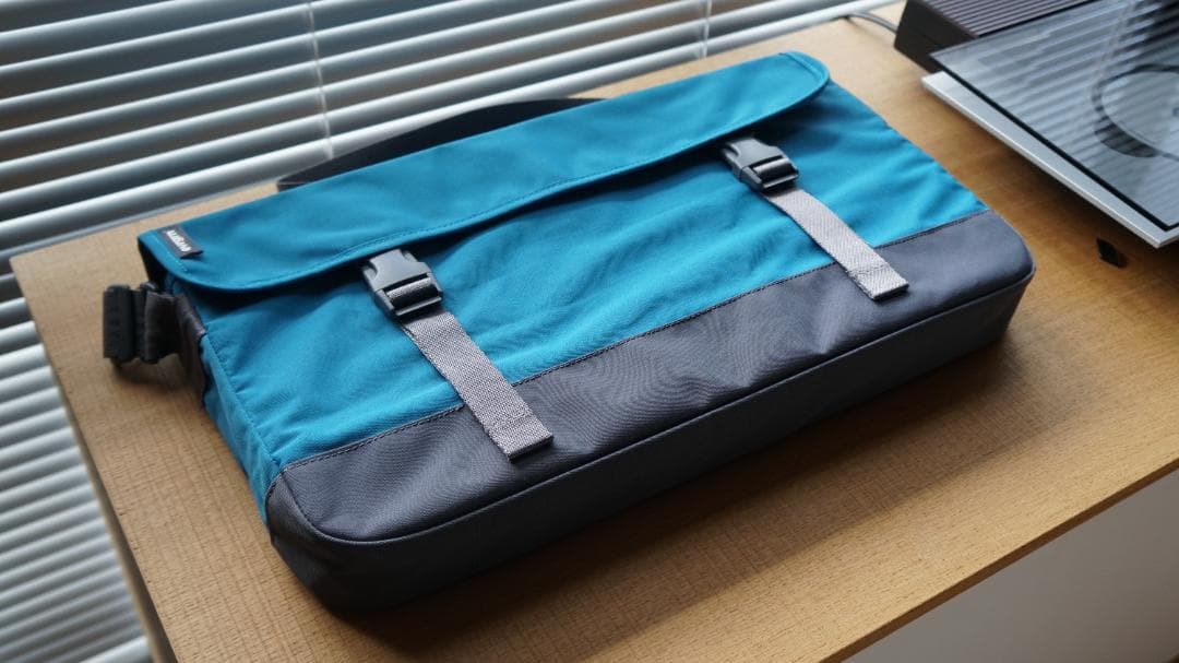 アウトドアブランド REI evrgrn ピクニックテーブル