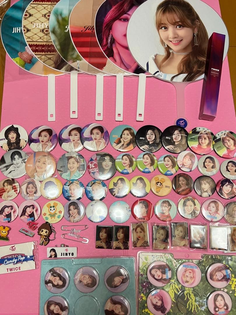 TWICE グッズ まとめ売り