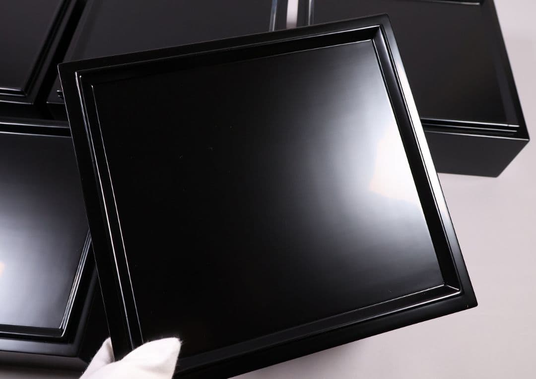 【MB33】輪島塗 宗水堂 木瓜家紋 蓋三枚 五段重 7.5寸重箱 黒内朱 木製