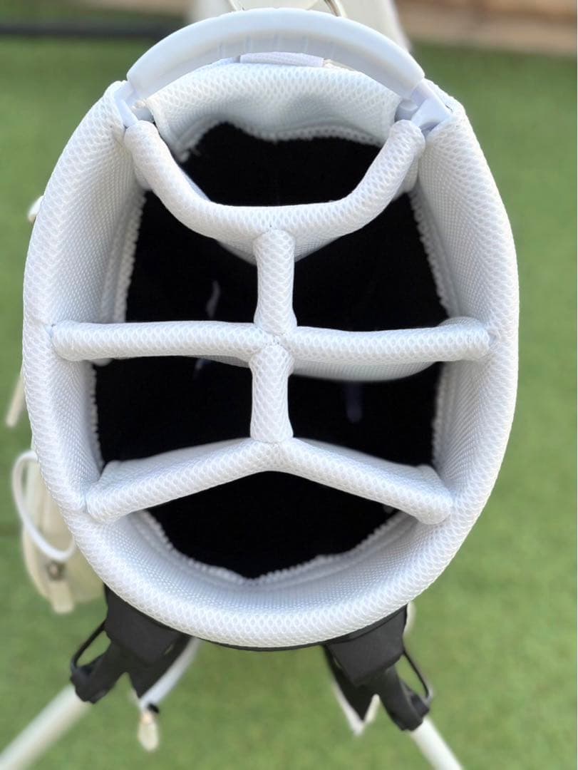 PEARLY GATES スタンドバッグ 9.5型 約3.4kg