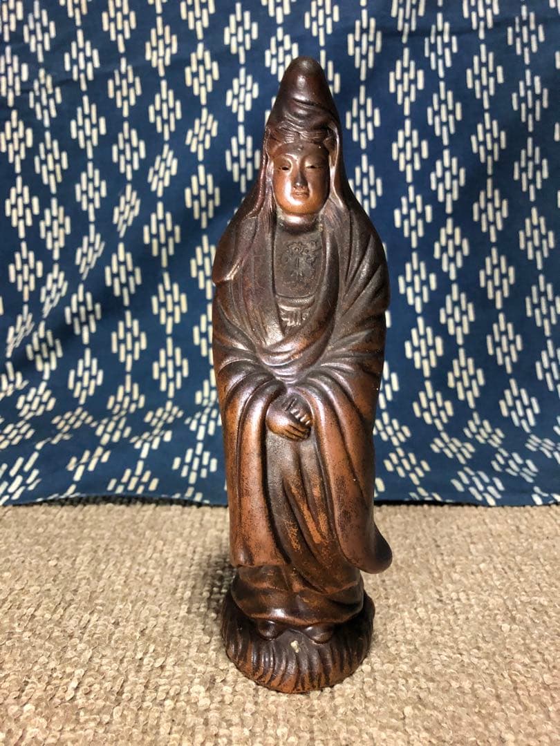 備前焼　白衣観音像　高さ20cm 目立つ傷なし