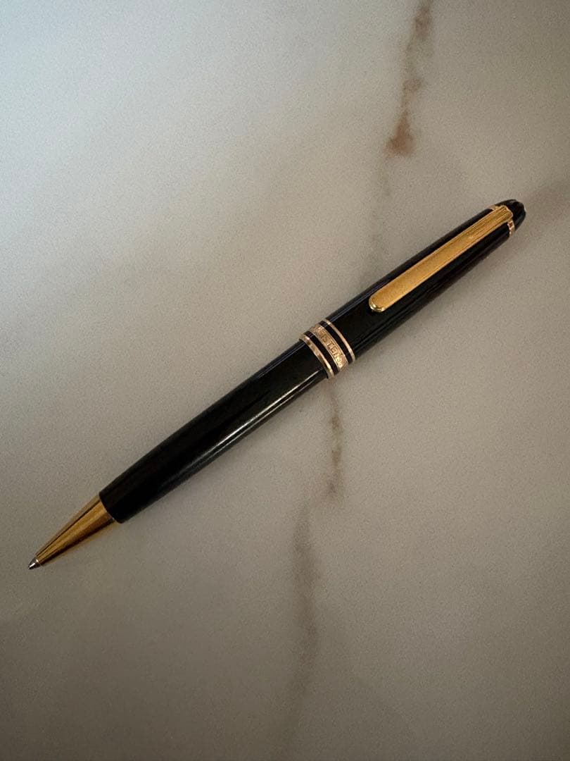 モンブラン マイスターシュテュック ボールペン 黒×金 箱・Guide付