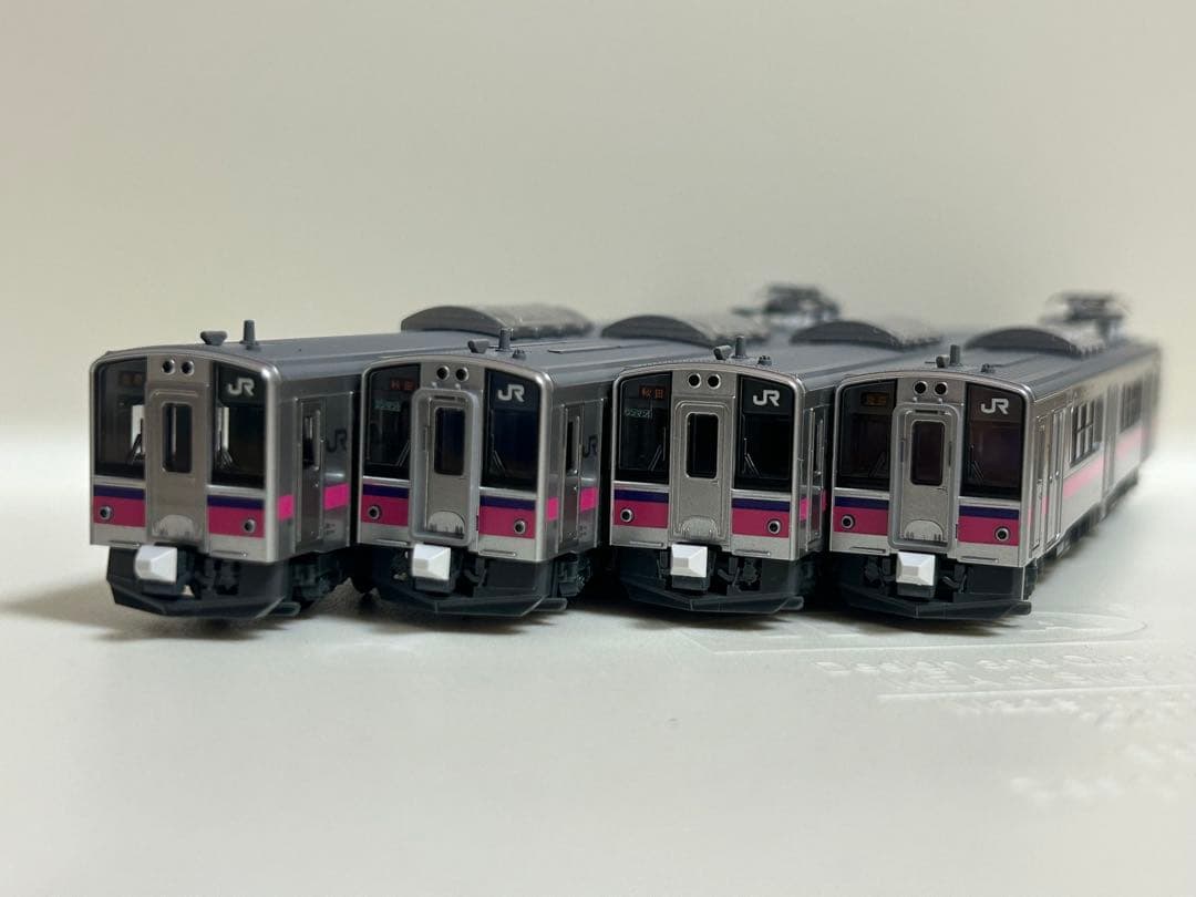 鉄道模型　Nゲージ　KATO 10-1557 1558 701系 秋田色