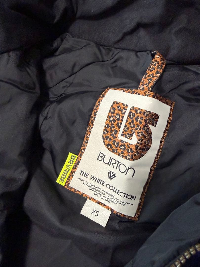 BURTON（バートン) スノーボードウェア　ジャケットXS