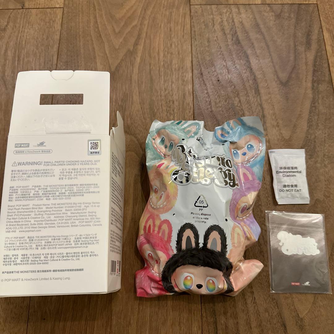 POPMART LABUBU ラブブ　シークレット