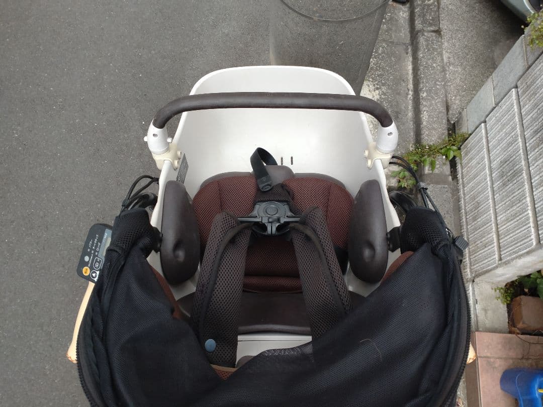 配送可★直接引渡可カスタム【ギュットミニ】電動アシスト自転車子供乗３人