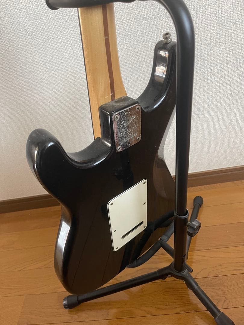 Fender ストラトキャスター ブラック