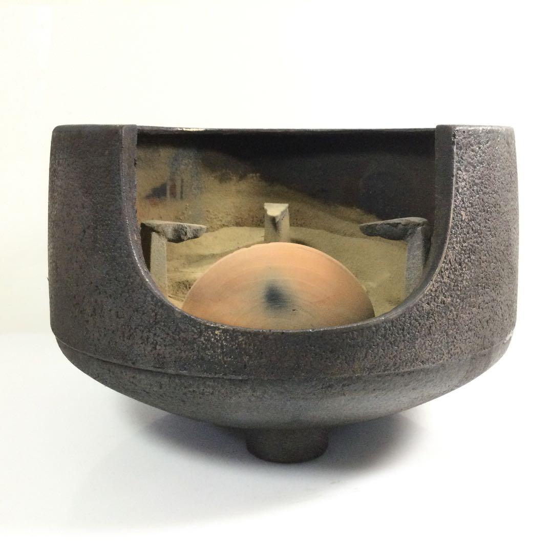鉄器製 面取風炉 茶道具 五徳・灰付 紙箱付 茶釜 L262