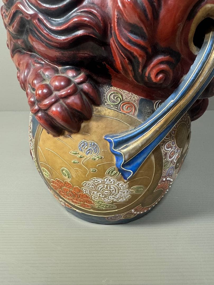 2360 九谷焼　獅子　置物　赤獅子　縁起物　魔除け