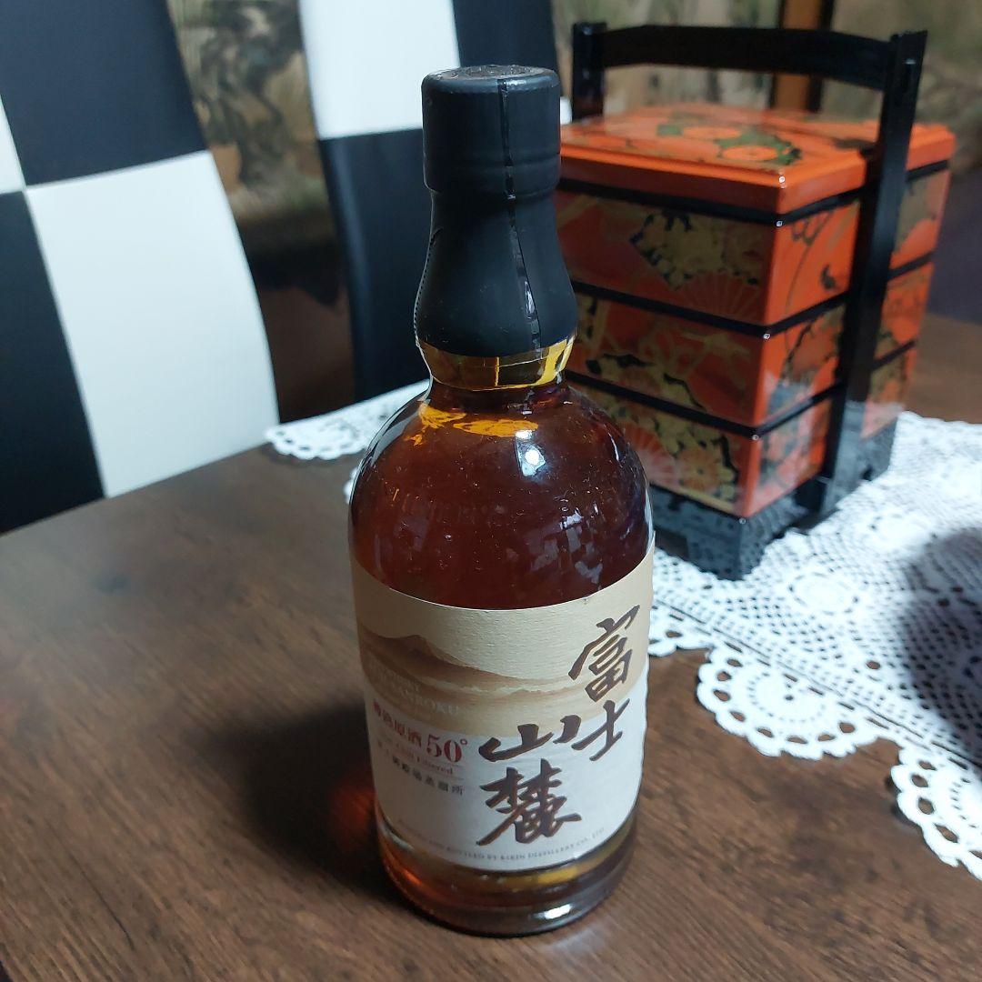 富士山麓（旧ボトル）ウイスキー１本