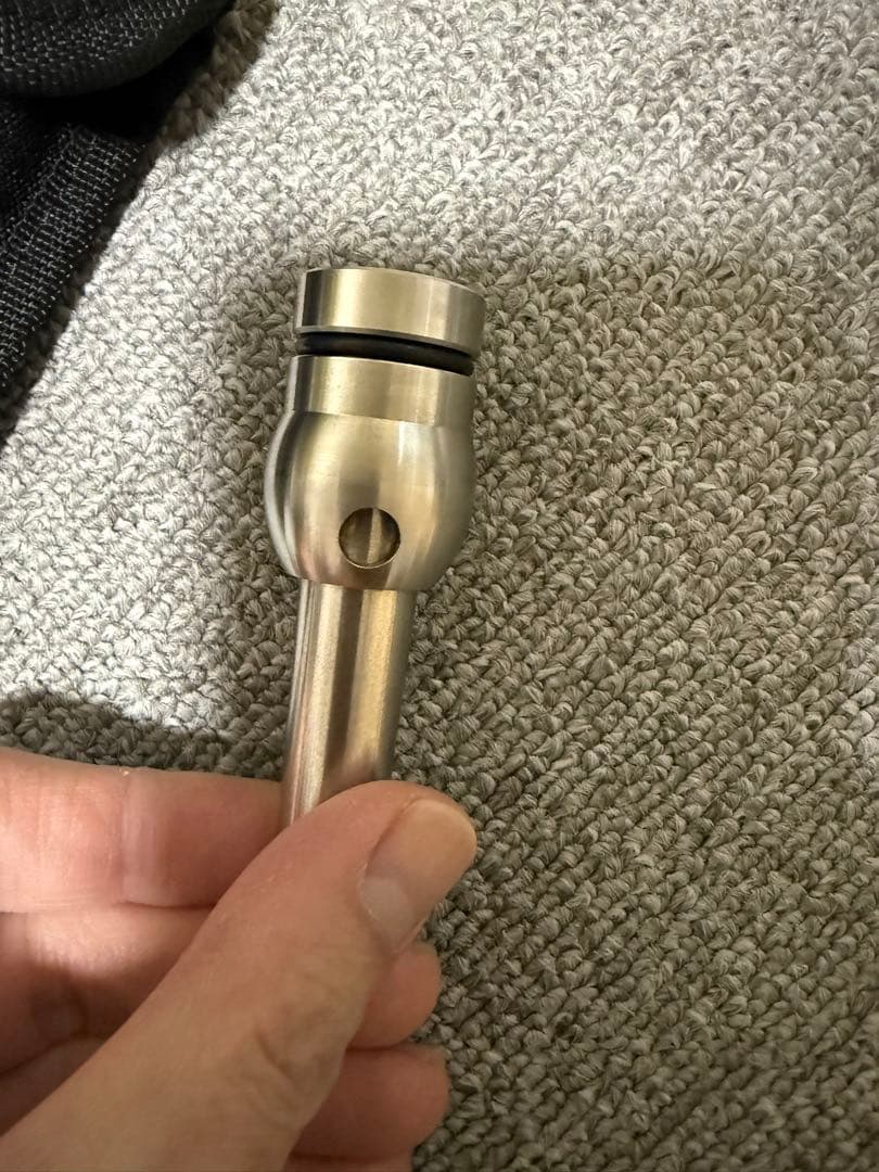 バズィンガー　チューバ　マウスピース