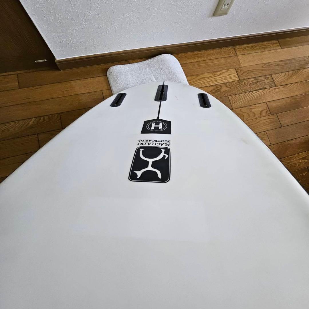 5’6 SUNDAY MACHADO ショートボード　Firewire