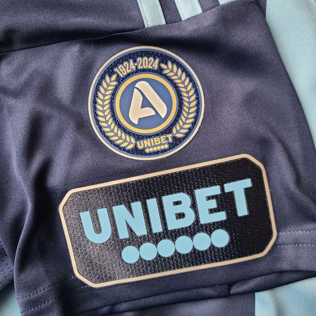 実使用サイン入り ルーカス・ベリヴァル ユールゴーデンIF リーグ戦