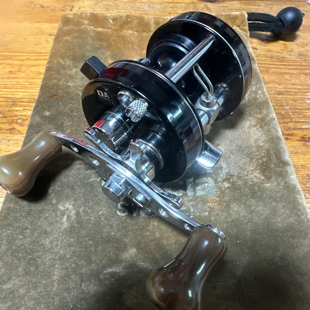 ABU 2500C ブラック