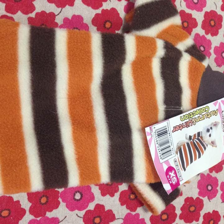 新品、犬用お洋服XS