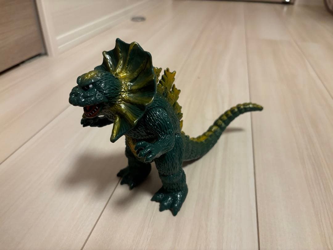 ジラース ソフビ