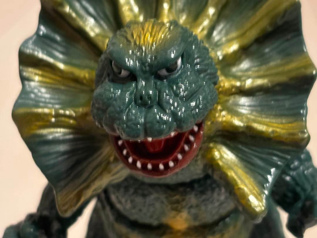 ジラース ソフビ