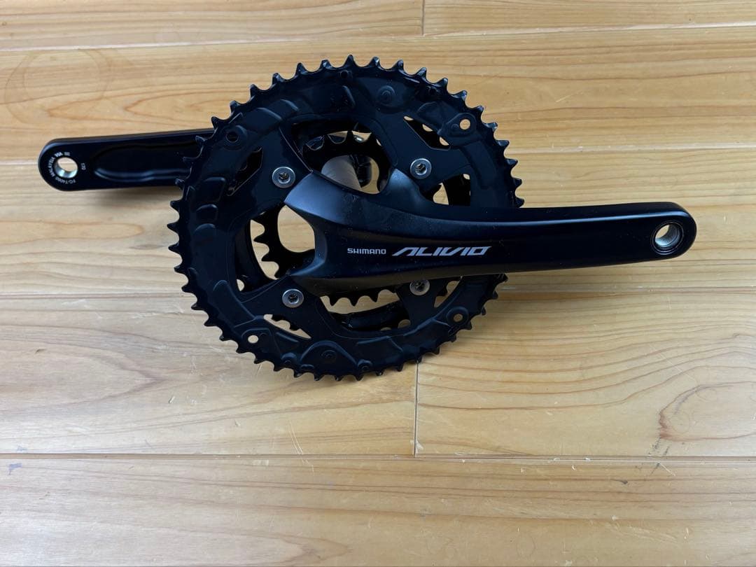 シマノ　アリビオ、ソラ混成 クランクセット
