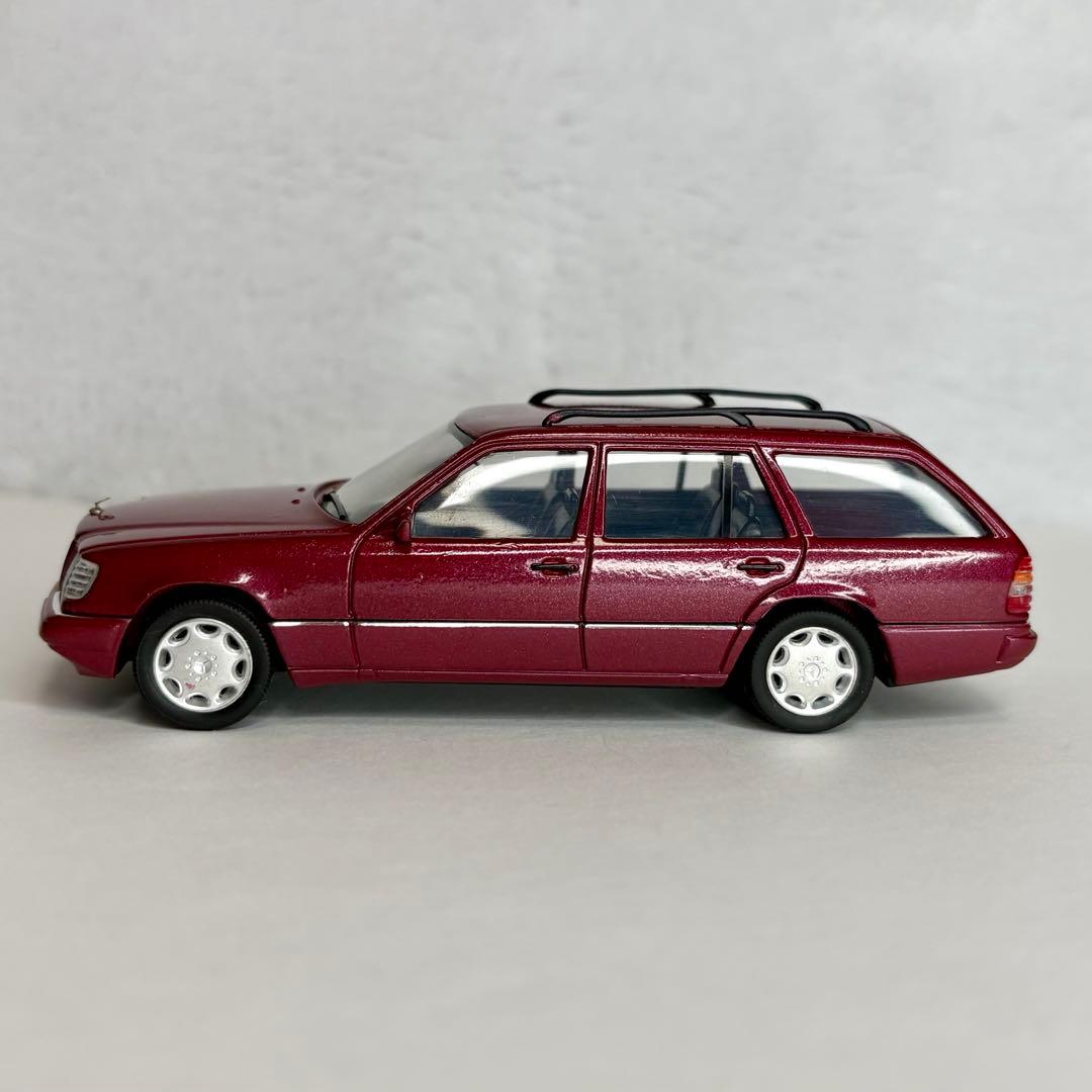 メルセデス ベンツ E320T-Limousine 1/43 レア W124