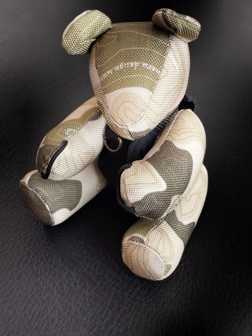 motto_kuma neru design works topoカモ サンド