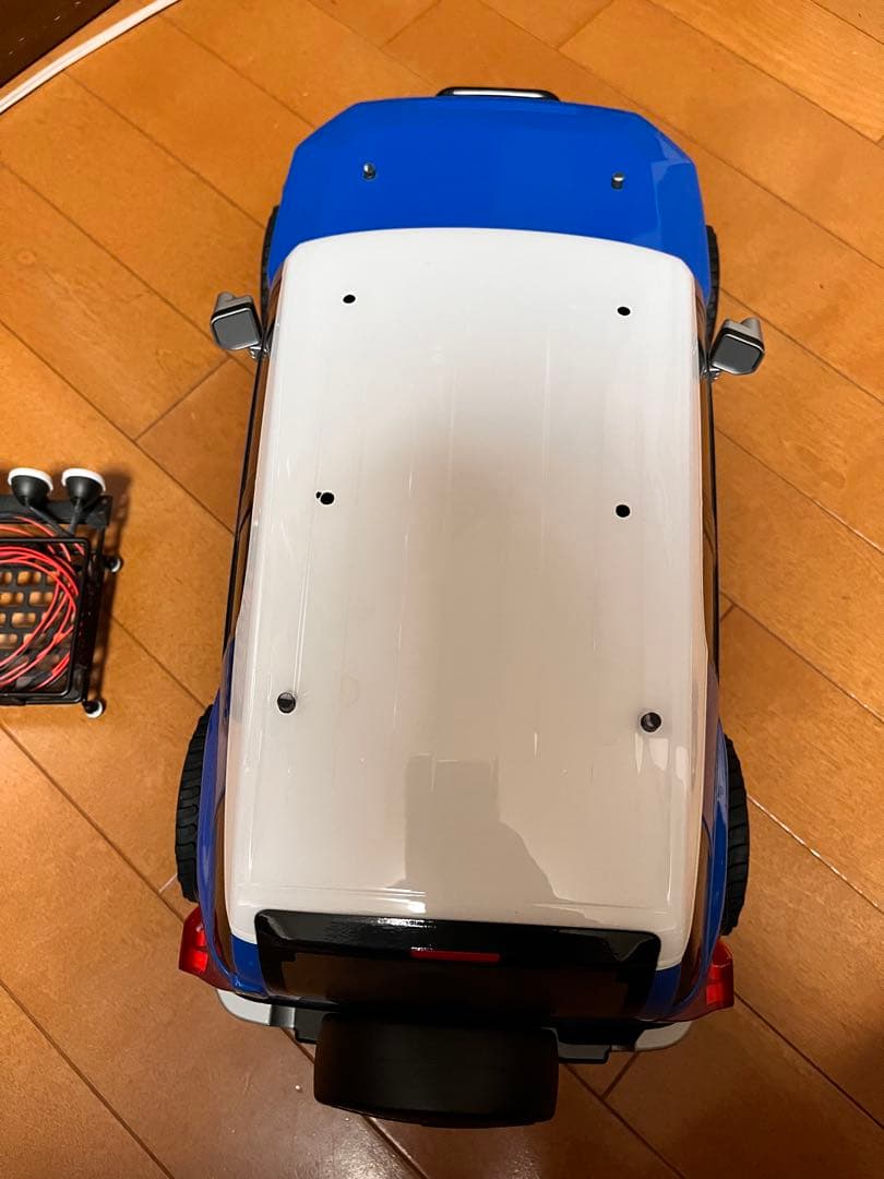 TOYOTA FJ Cruiser ラジコン 1/10スケール