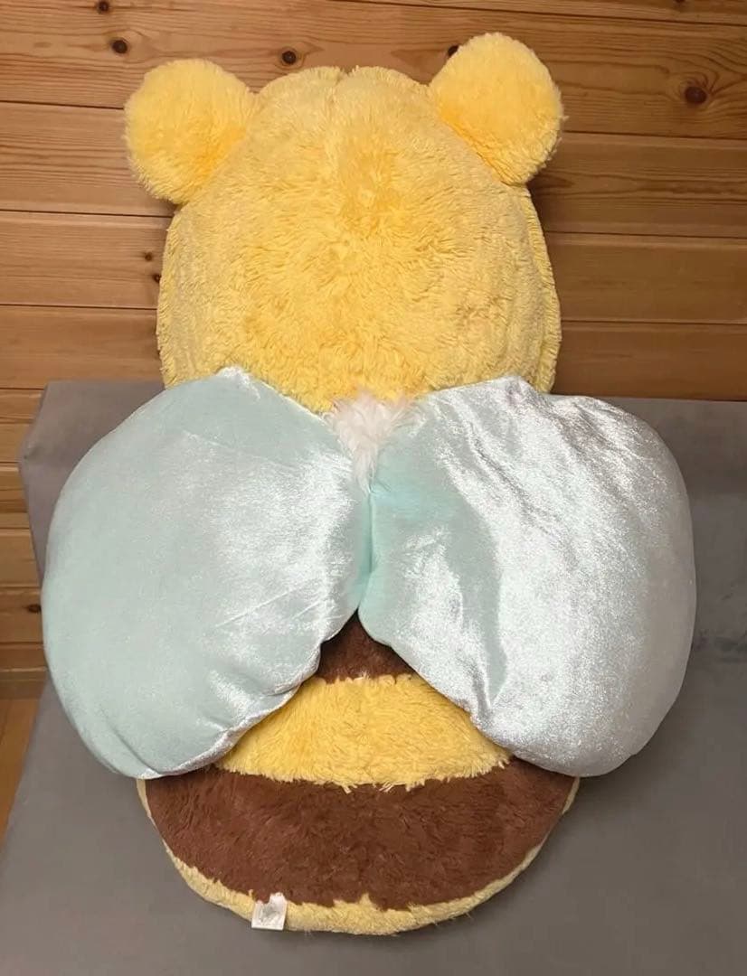 最終値下げ【完売品】ハチプー SUPER BIG ディズニーストア　ぬいぐるみ