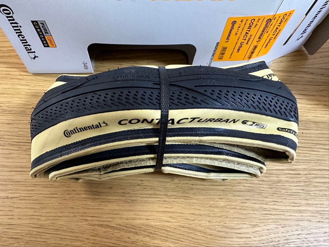 Continental CONTACT 16 x 1.35 BROMPTON用