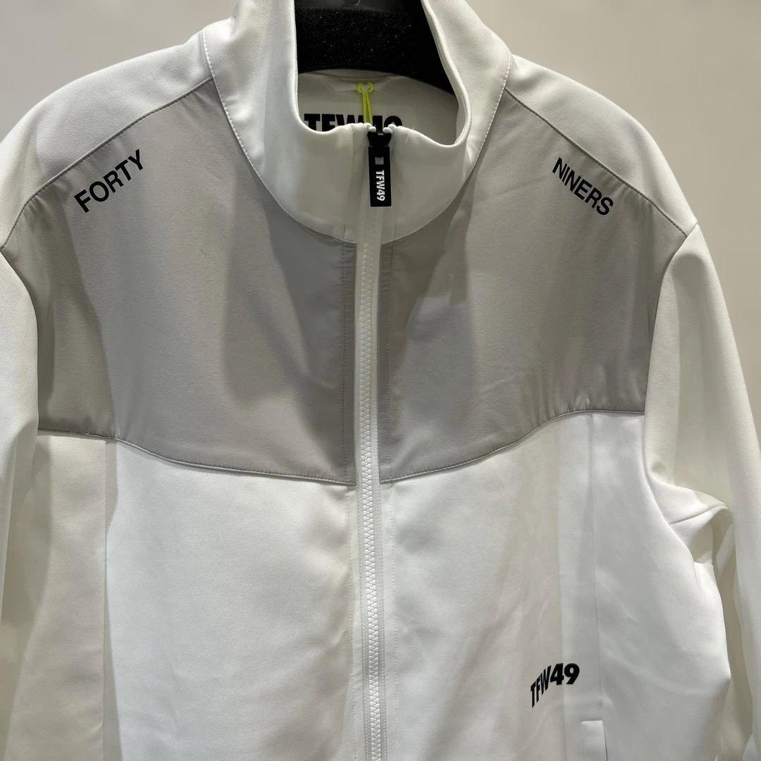 新品❤️TFW49❤️ジップアップ