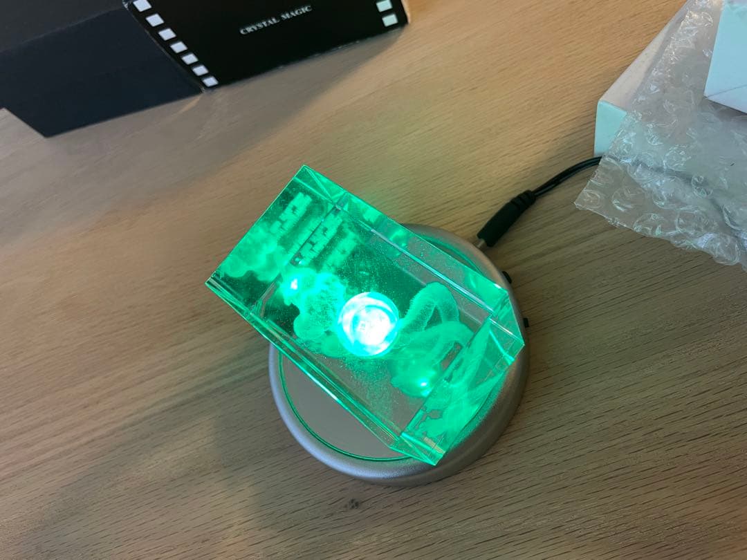 GODZILLA ゴジラ　ユニバーサルスタジオ限定　ディスプレイ照明　クリスタル