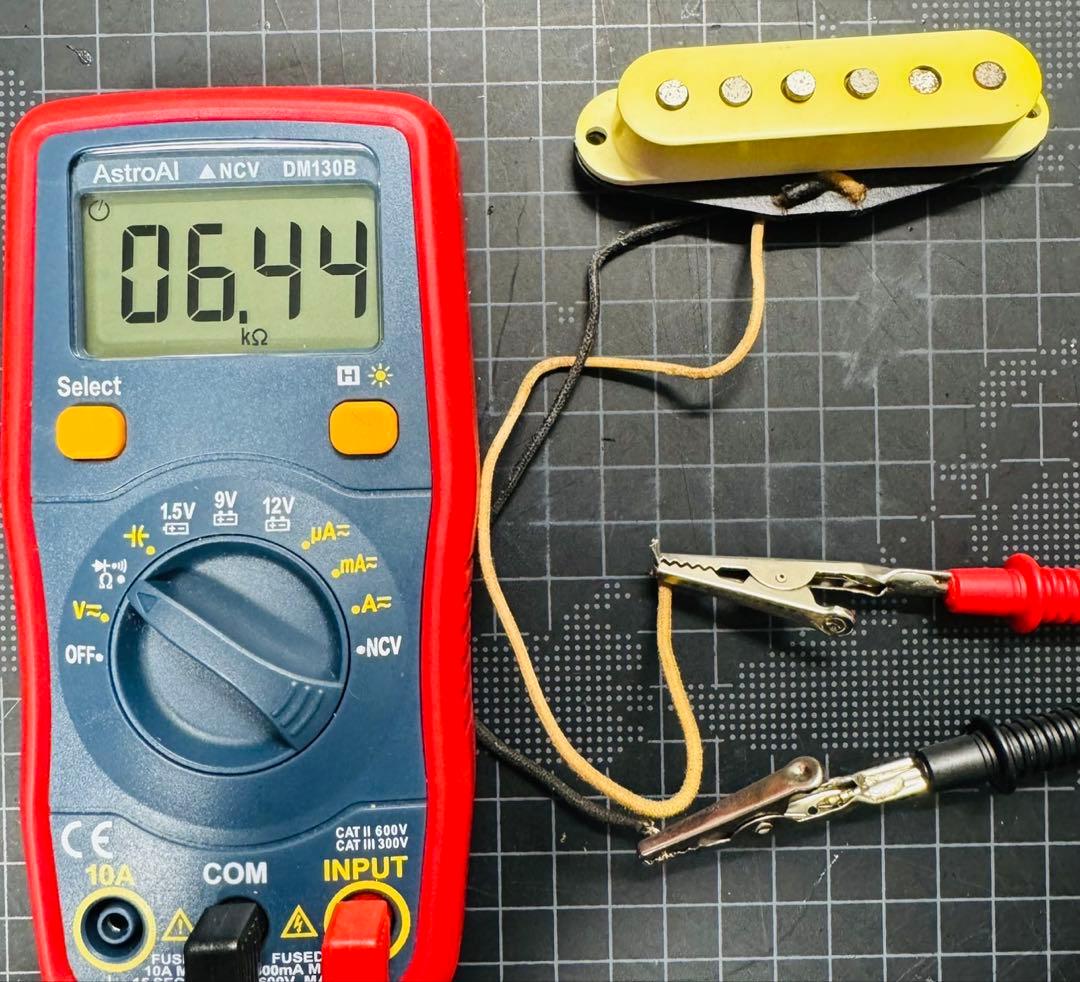 Fender ST62 -TX マルチレイヤー　レリック　リフレット　ラッカー