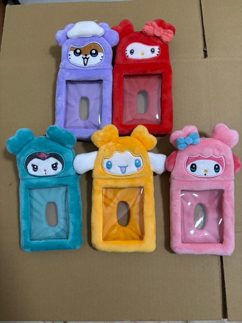 TWICE サンリオコラボ トレカケース　5個セット