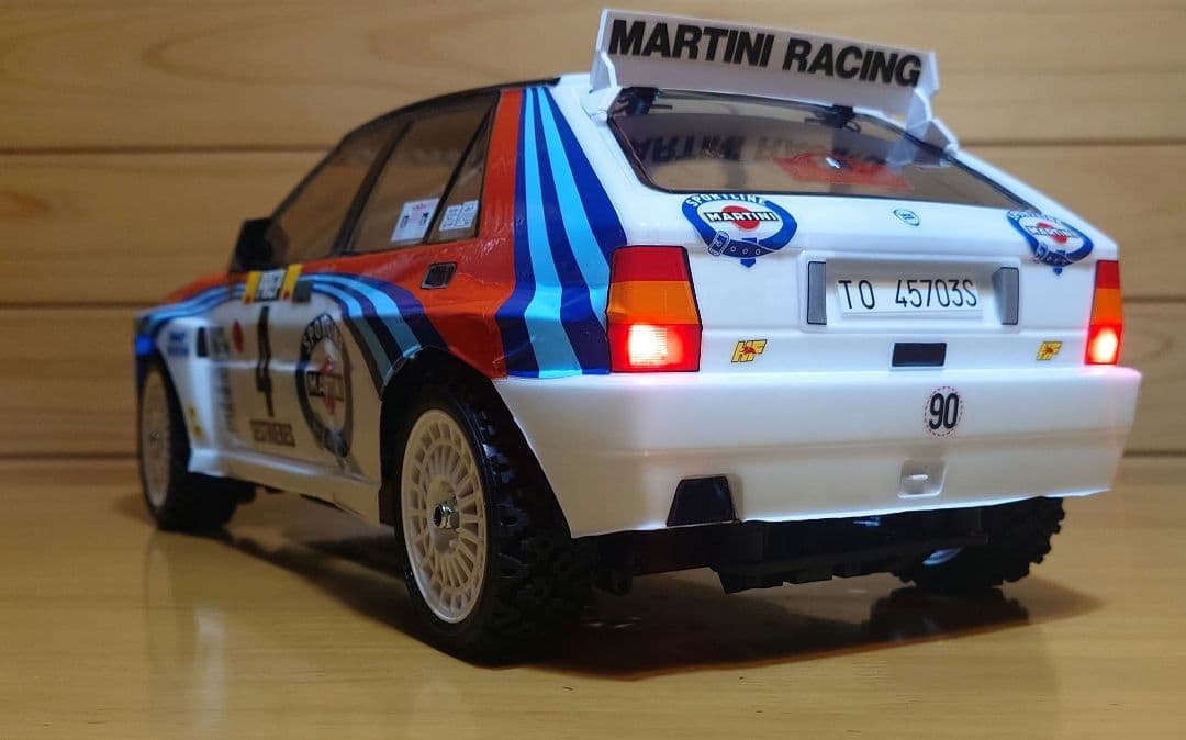 田宮RCランチアデルタインテグラーレLEDライト付＆プロポバッテリ…完成品セット