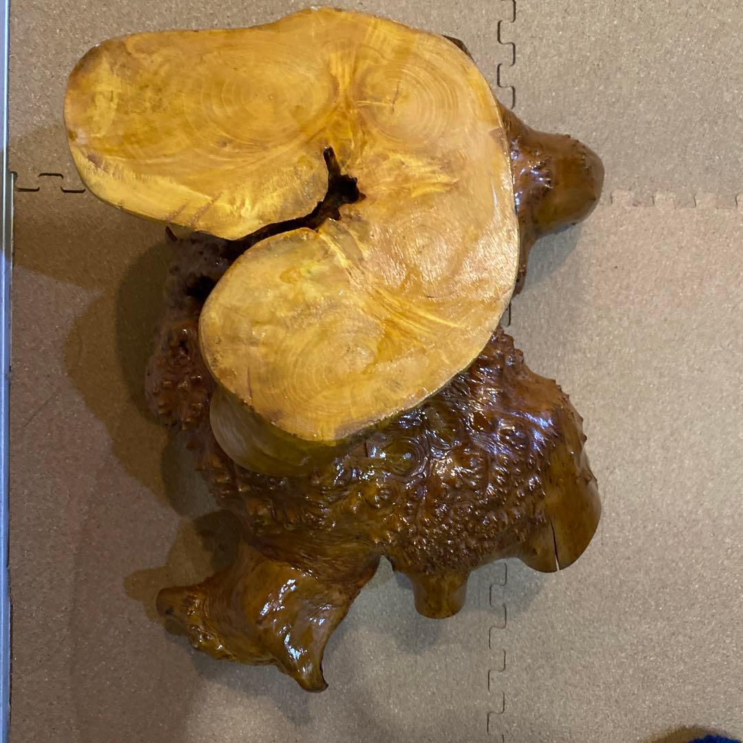 特上　桑の木の置物と置物台　木工　工芸品　ハンドメイド